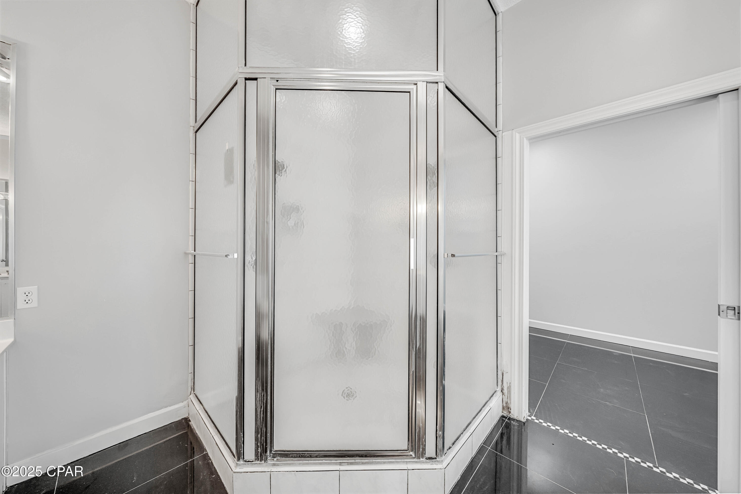 Image 36 For 2808 Longleaf Road