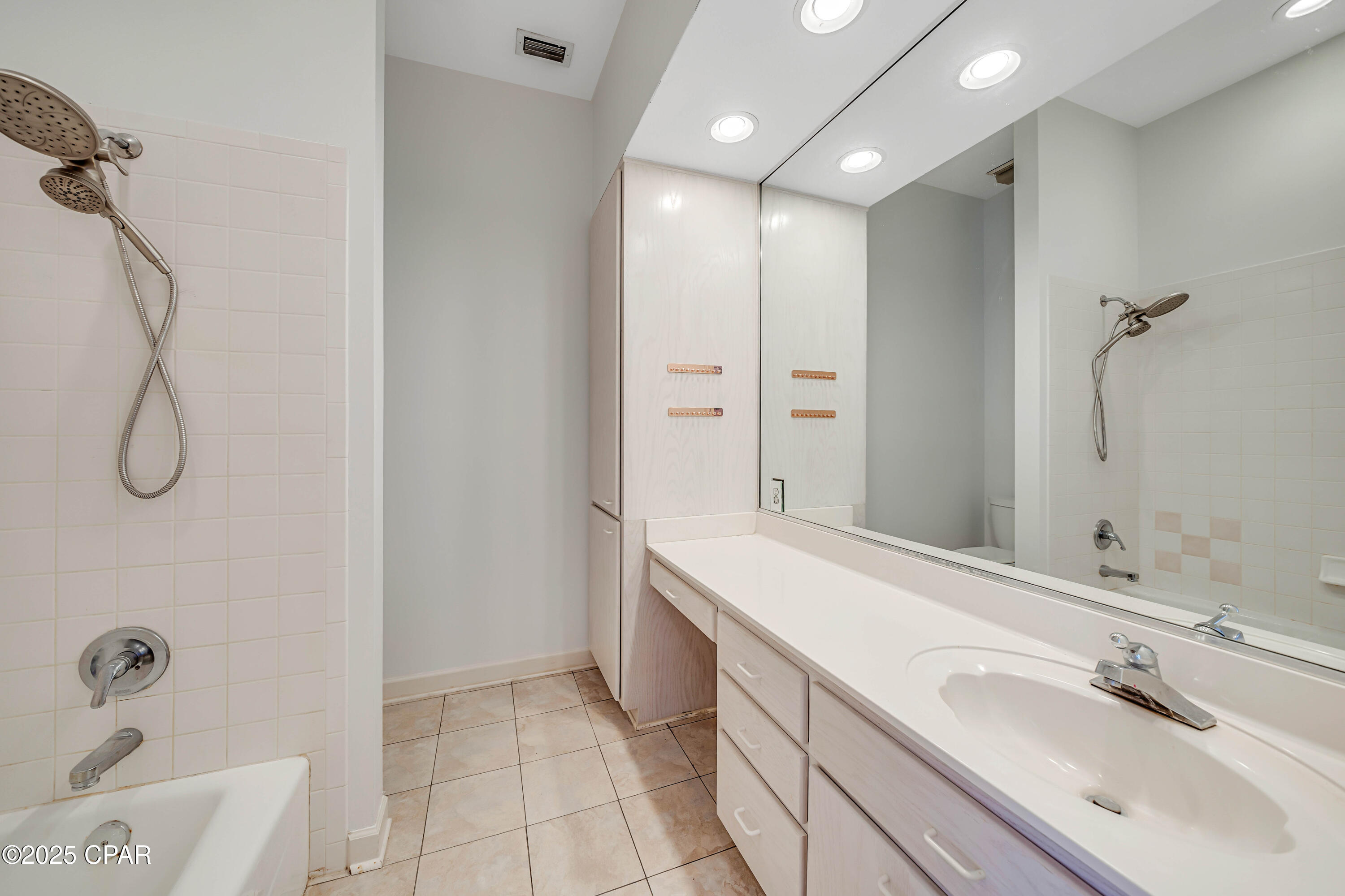 Image 53 For 2808 Longleaf Road