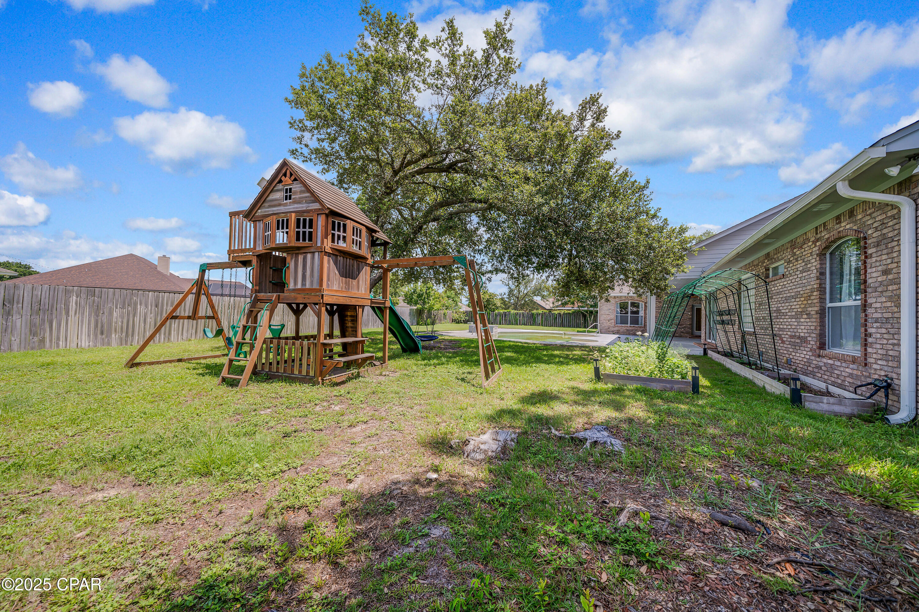 Image 70 For 2808 Longleaf Road