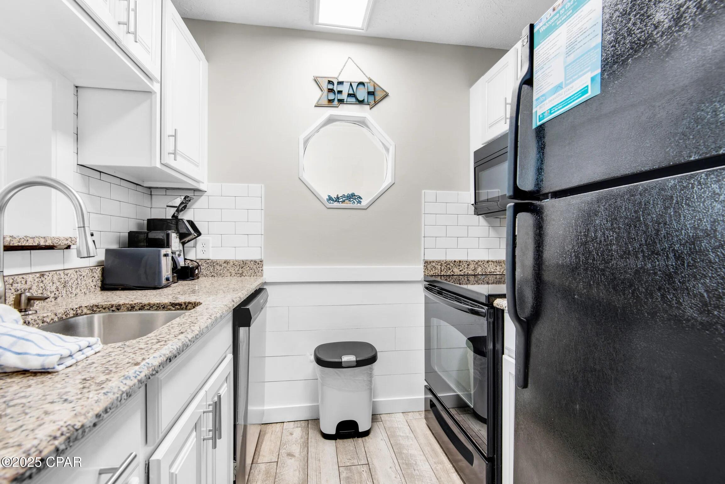 Image 13 For 17214 Front Beach Road G4