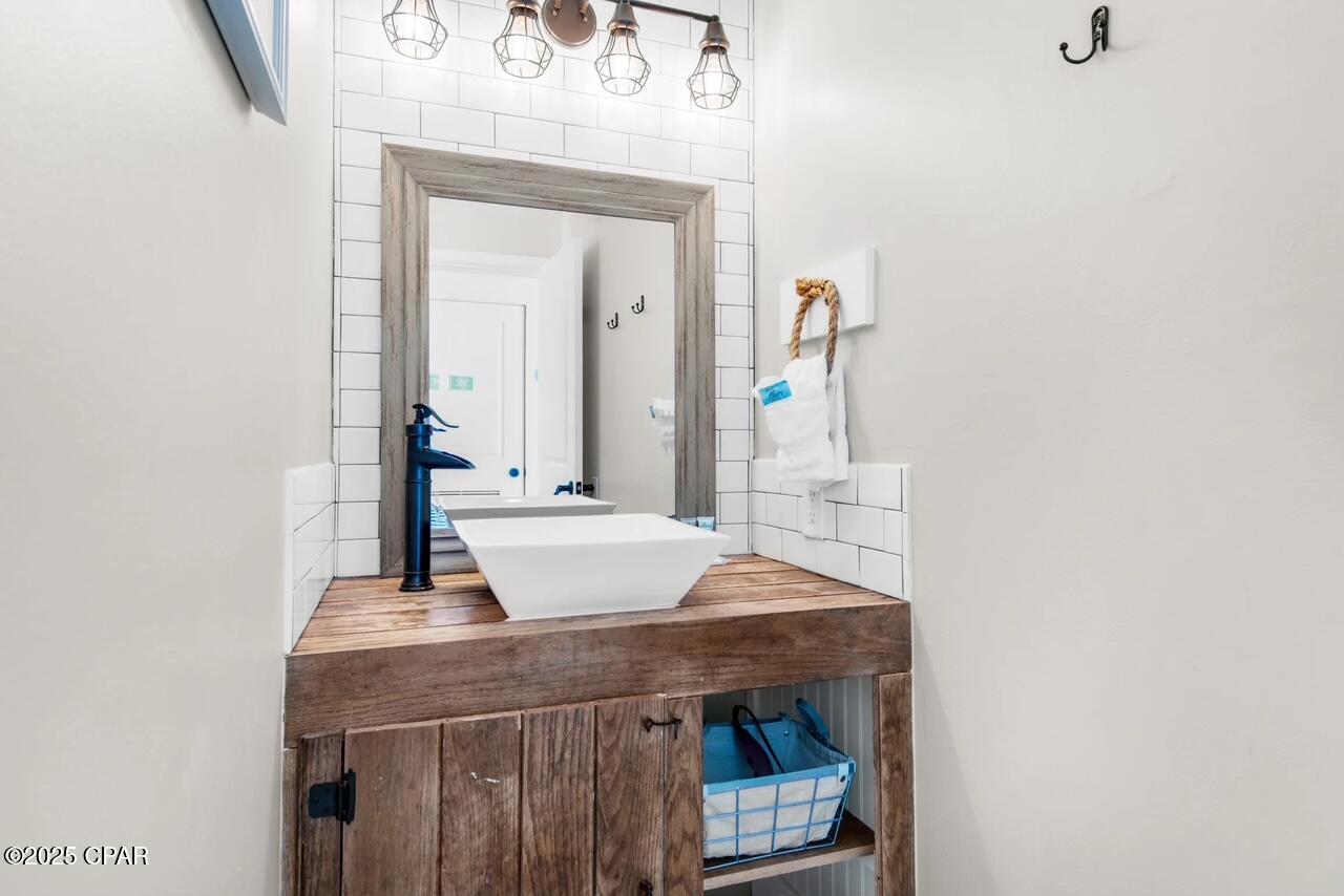 Image 18 For 17214 Front Beach Road G4