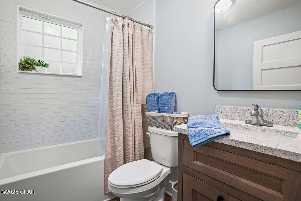 Image 16 For 2994 Jefferson Street