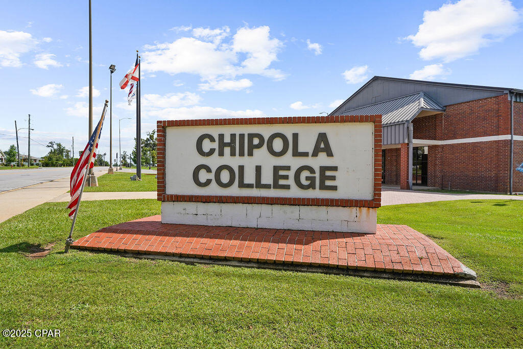 Image 39 For 2994 Jefferson Street