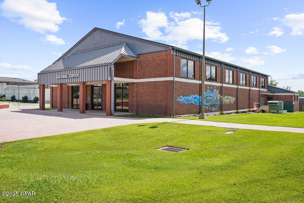 Image 40 For 2994 Jefferson Street