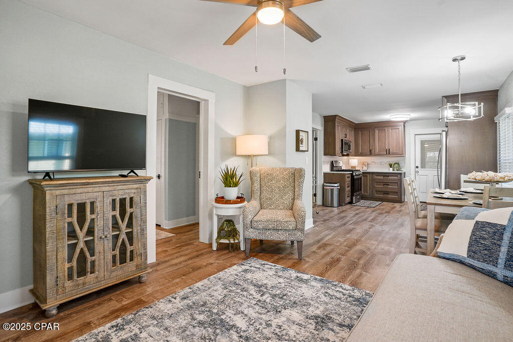 Image 5 For 2994 Jefferson Street