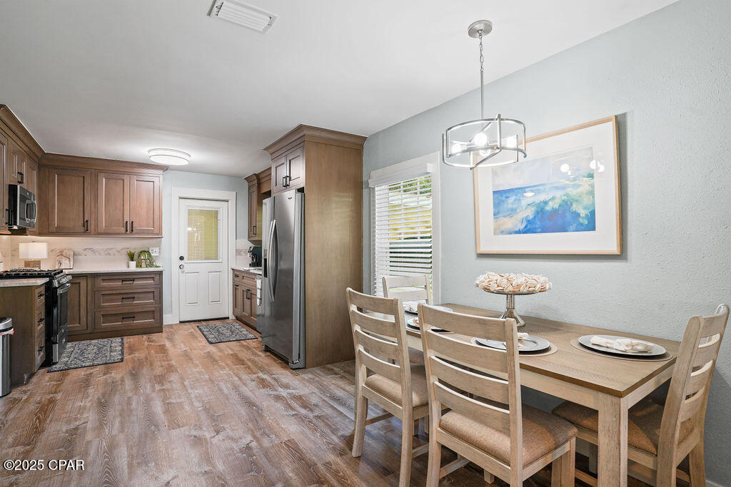 Image 7 For 2994 Jefferson Street