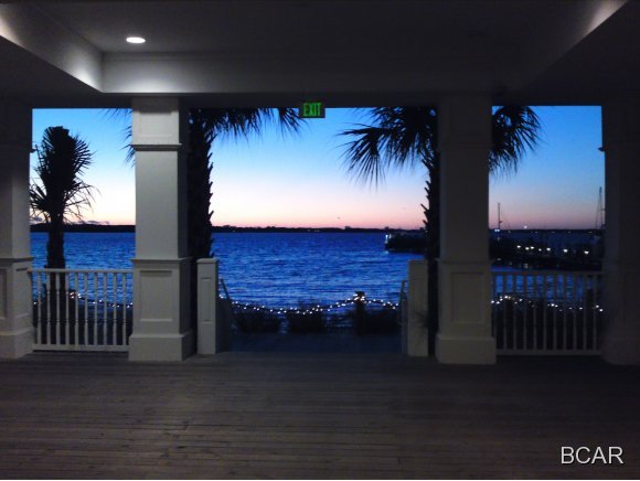 Image 27 For 3001 10th 305 Street 305