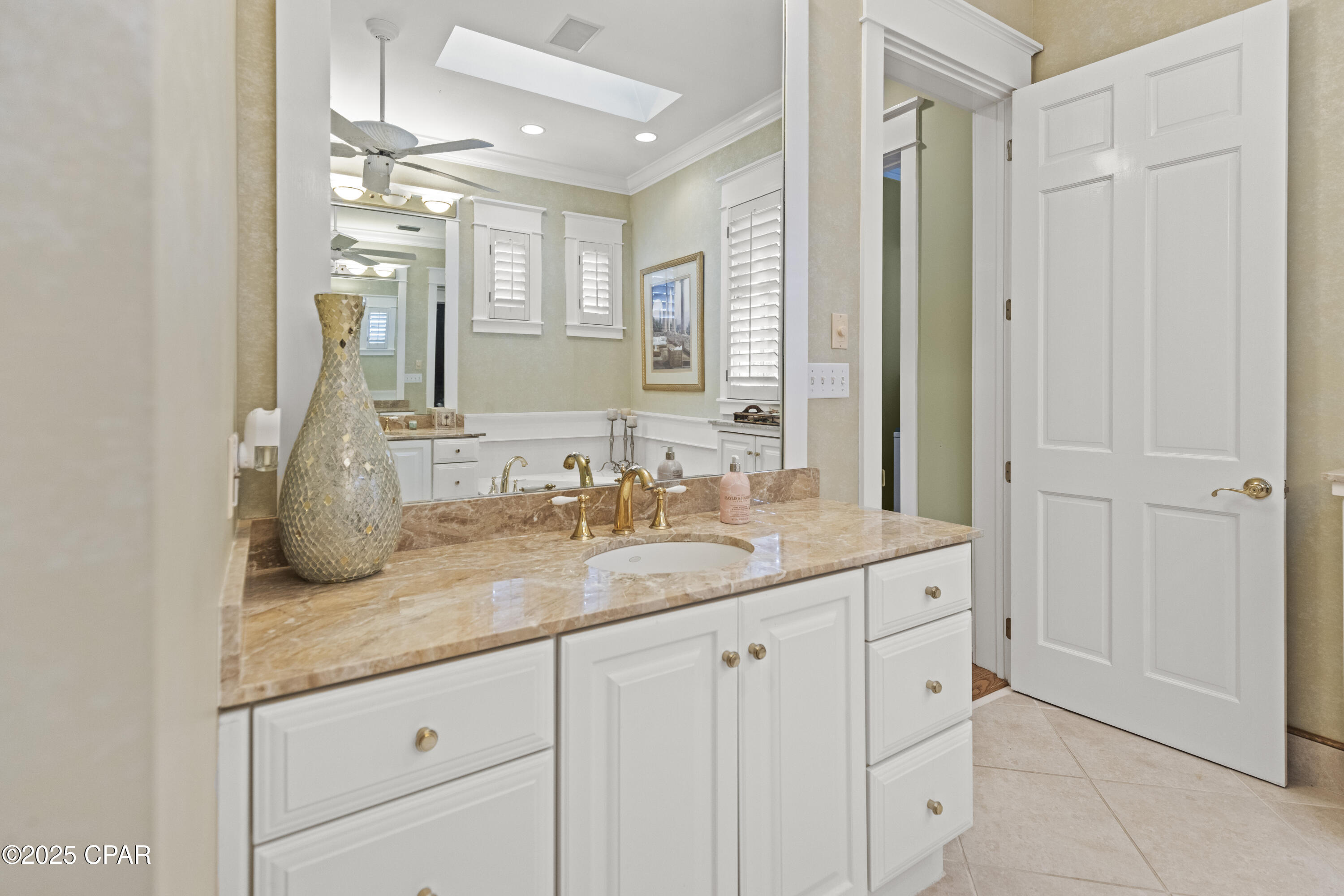 Image 34 For 1533 Island Green Lane