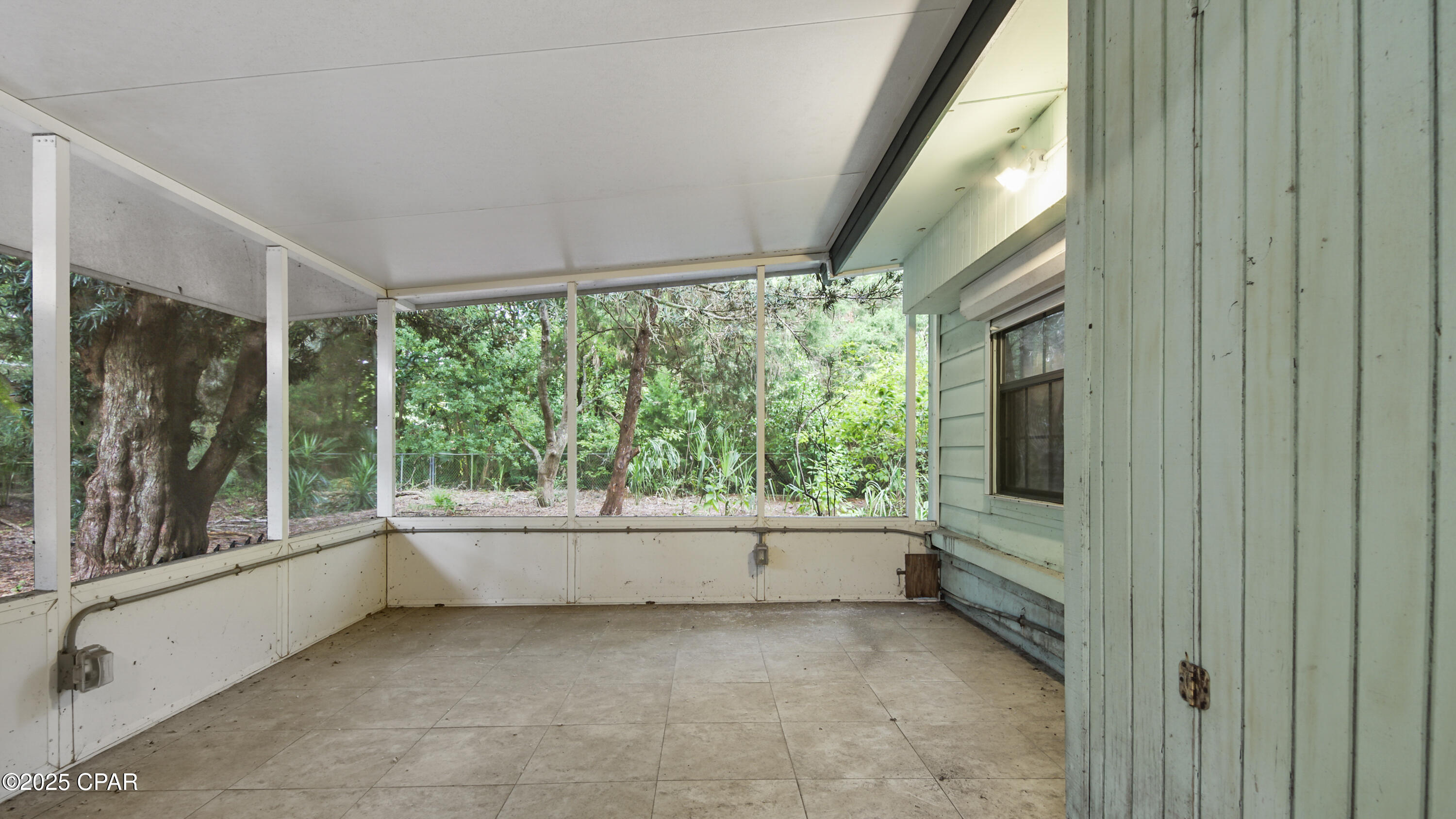 Image 24 For 119 Pearl Avenue