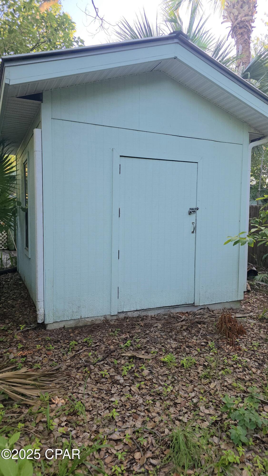 Image 33 For 119 Pearl Avenue