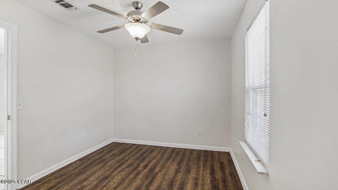 Image 12 For 1817 Foster Avenue