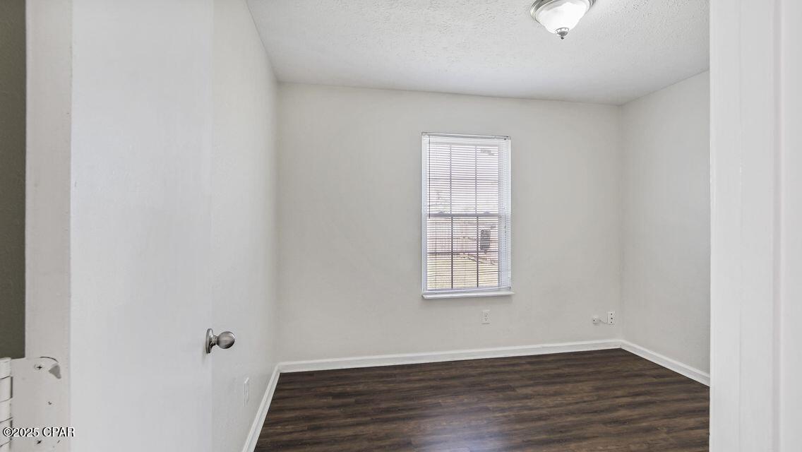 Image 13 For 1817 Foster Avenue