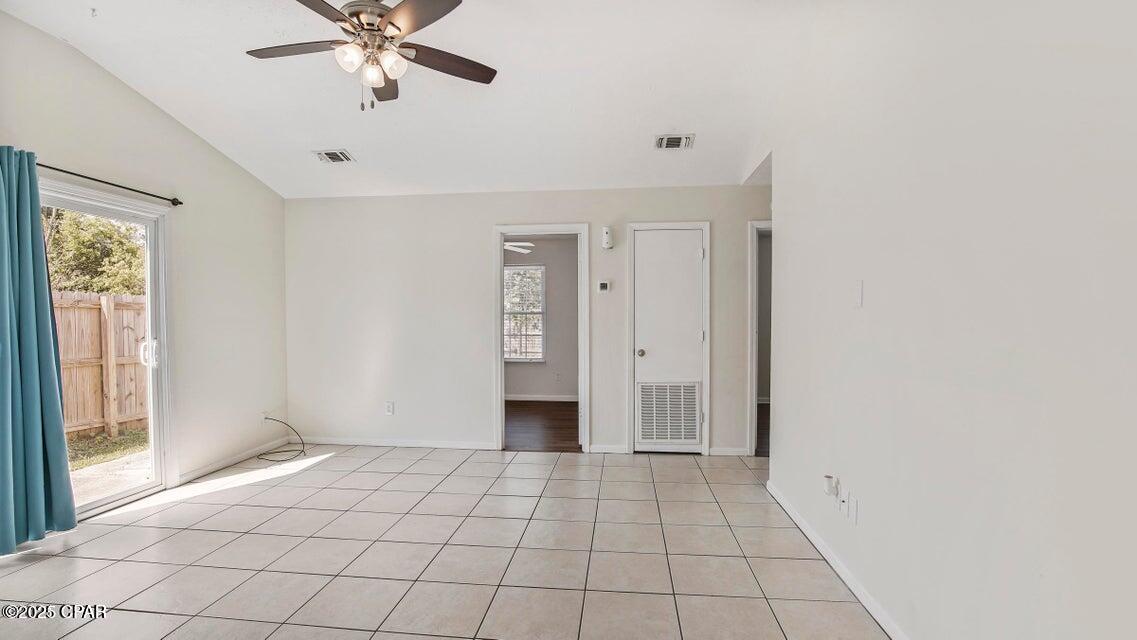 Image 8 For 1817 Foster Avenue