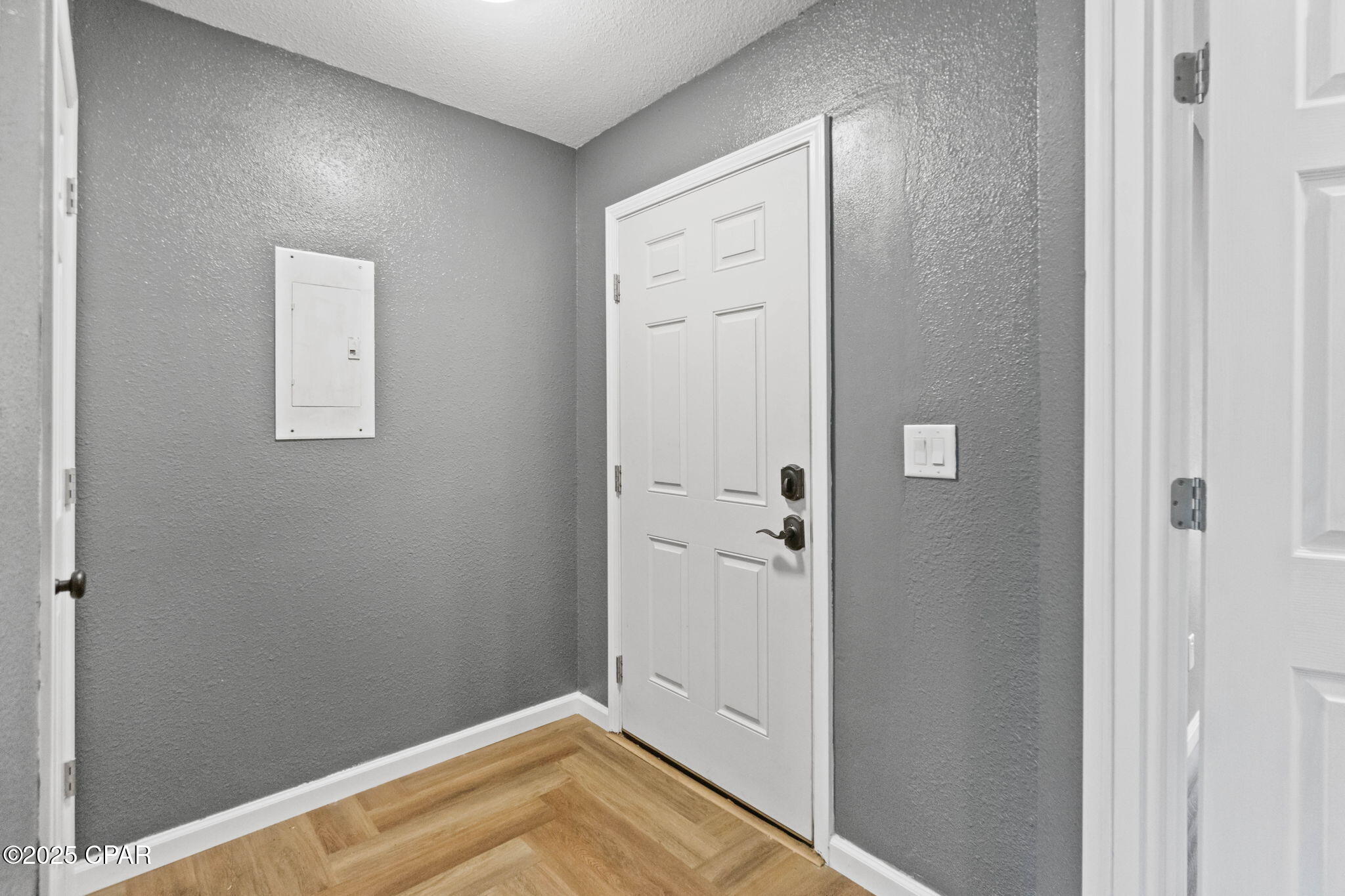 Image 5 For 5010 Hickory Street