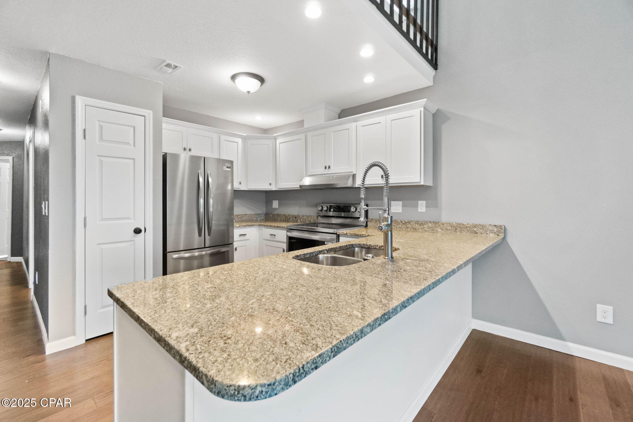 Image 8 For 5010 Hickory Street