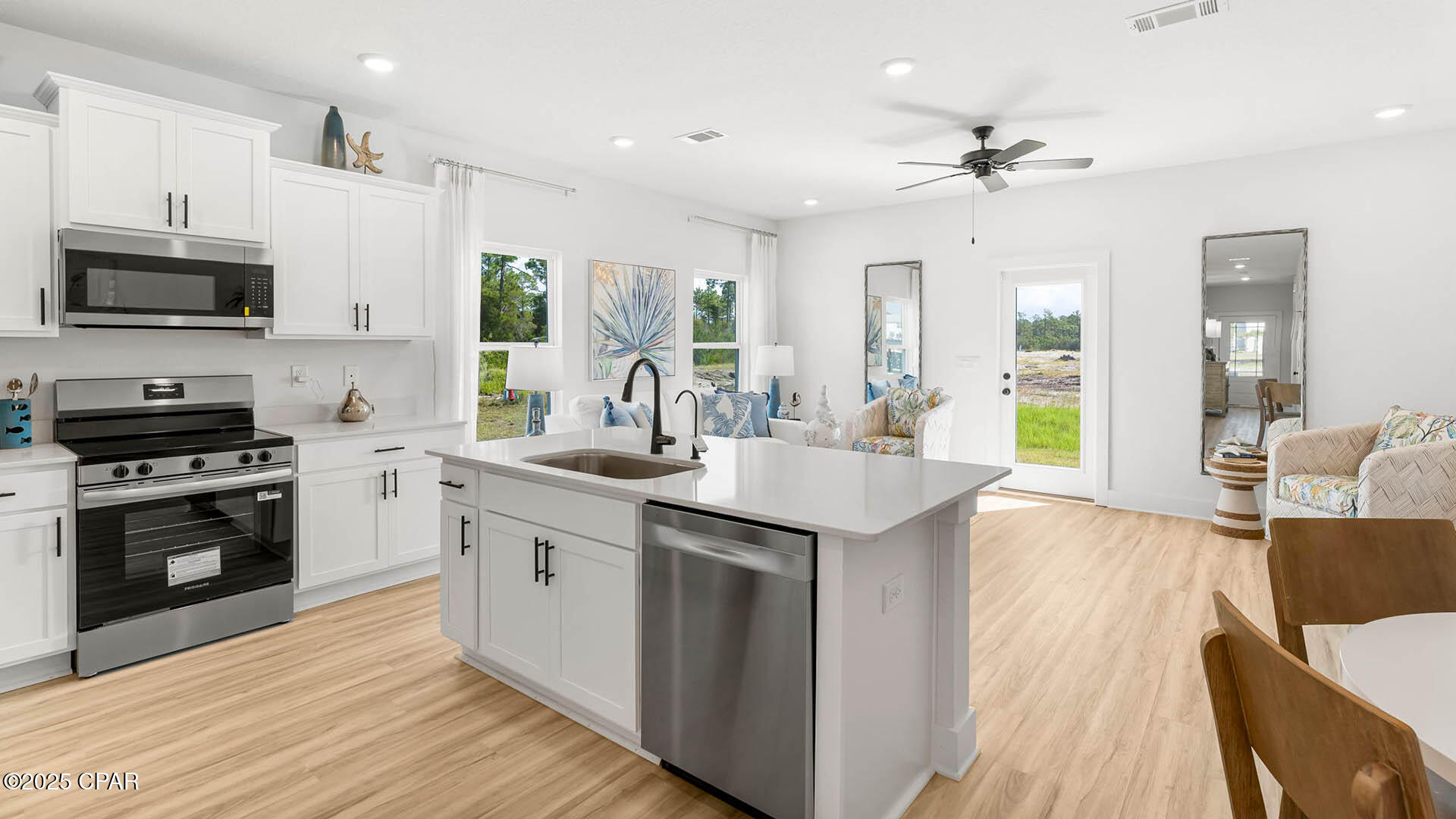 Image 5 For 284 Phillips Bluff Avenue