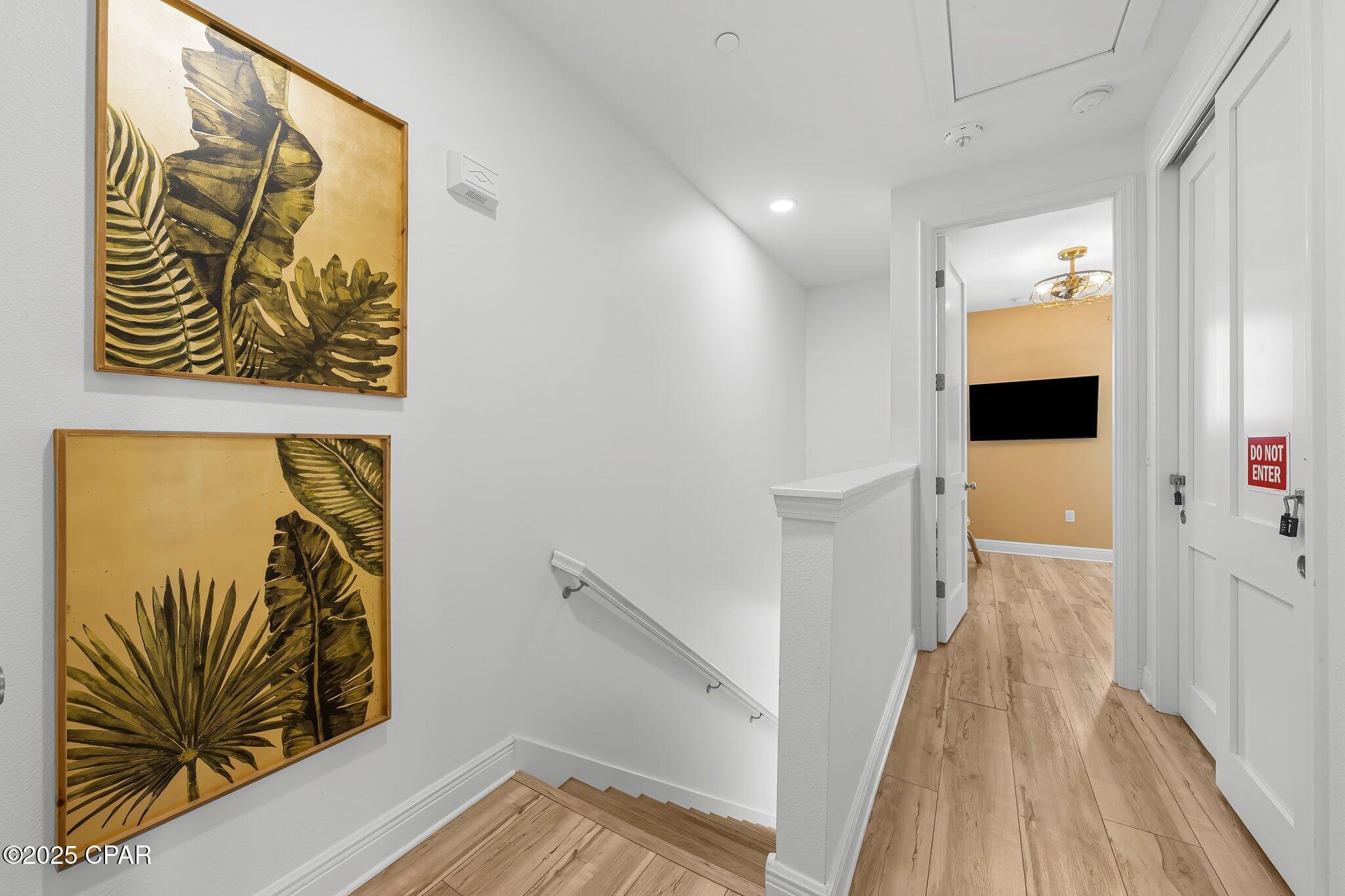 Image 19 For 10609 Parkhill Circle