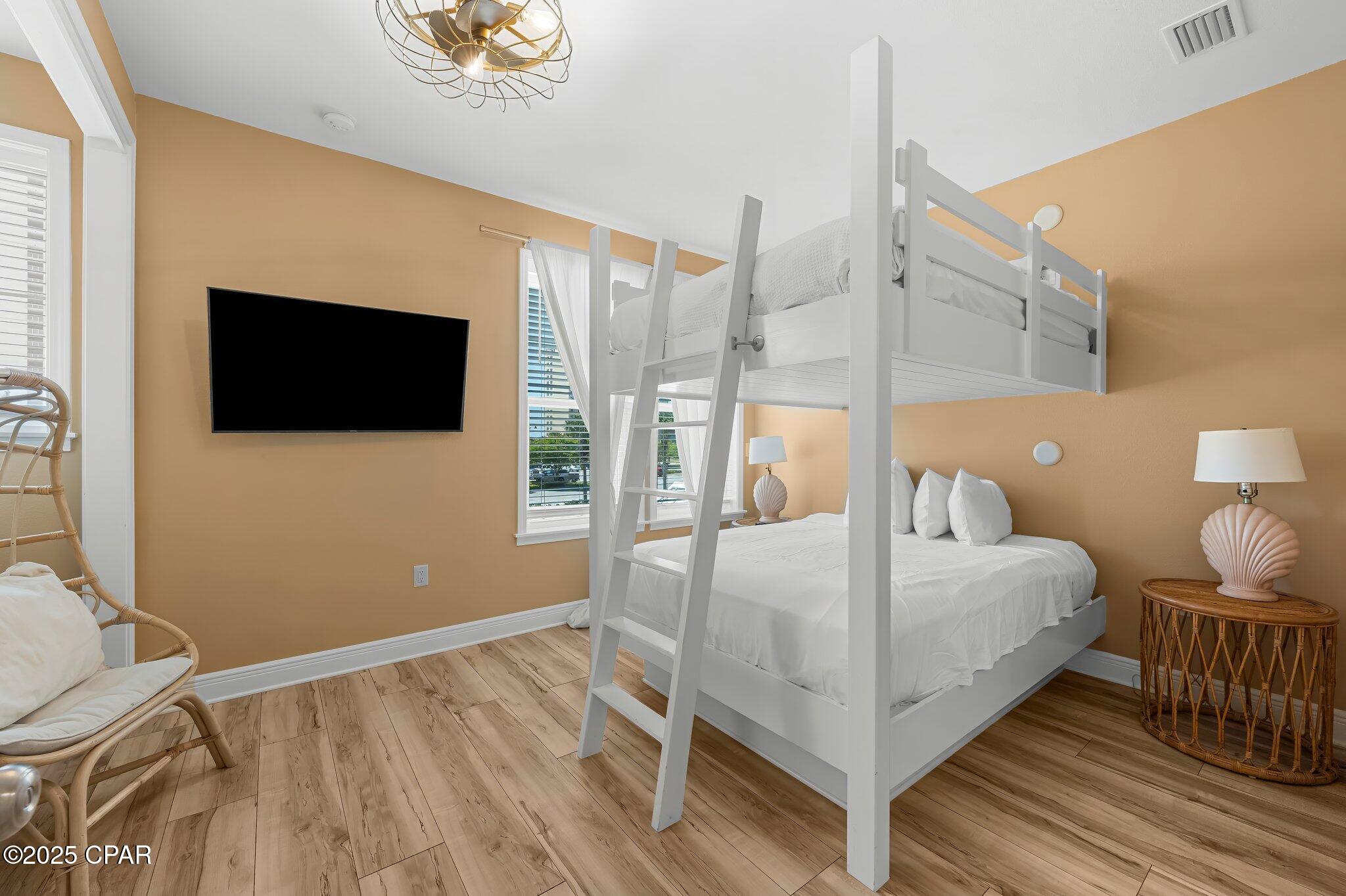 Image 20 For 10609 Parkhill Circle