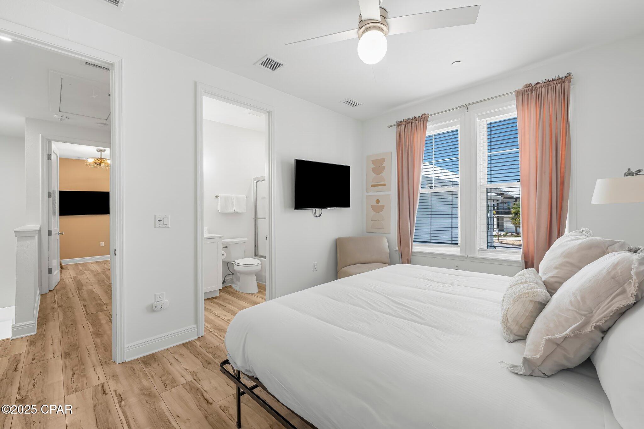 Image 24 For 10609 Parkhill Circle