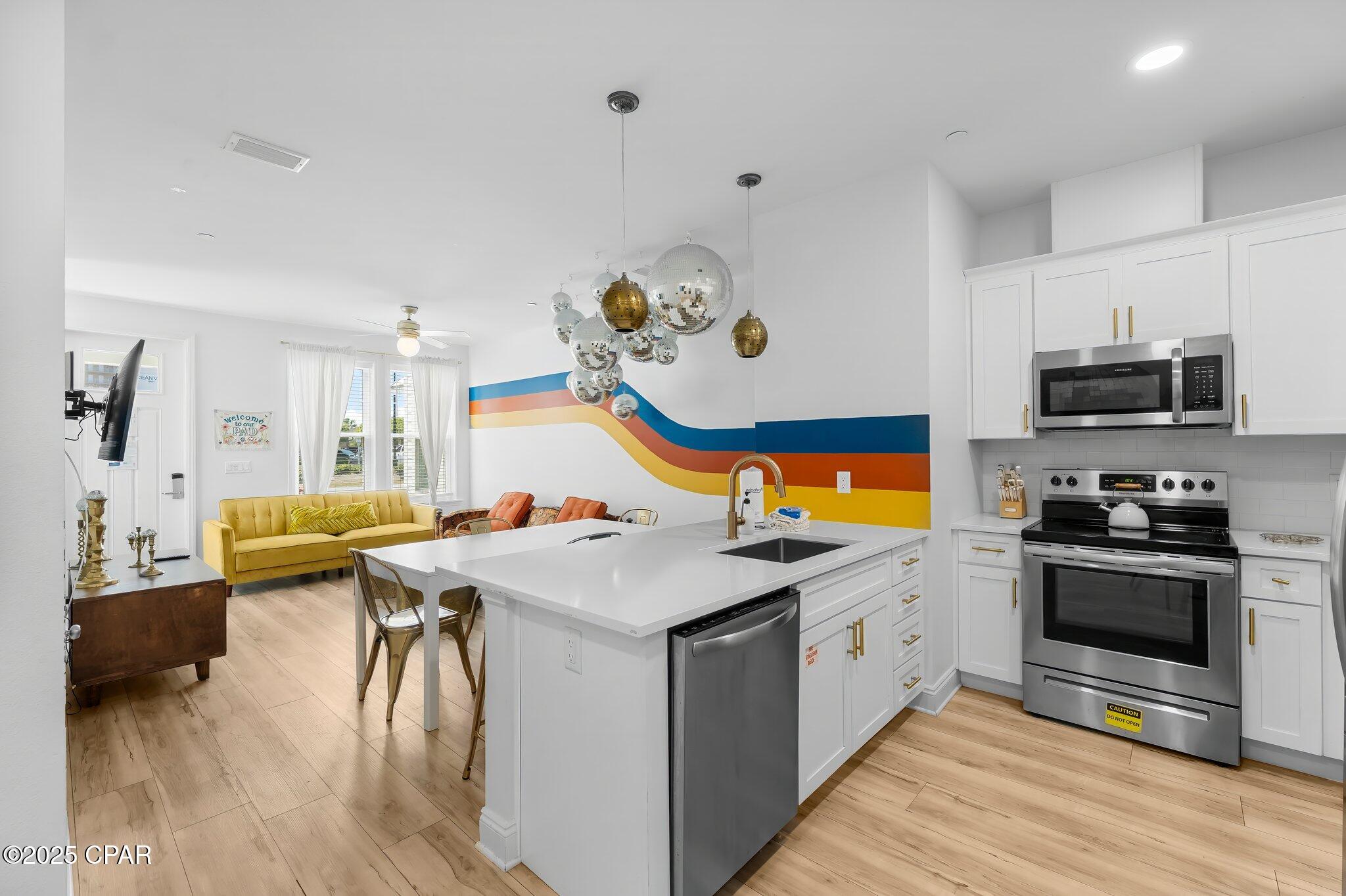 Image 33 For 10609 Parkhill Circle