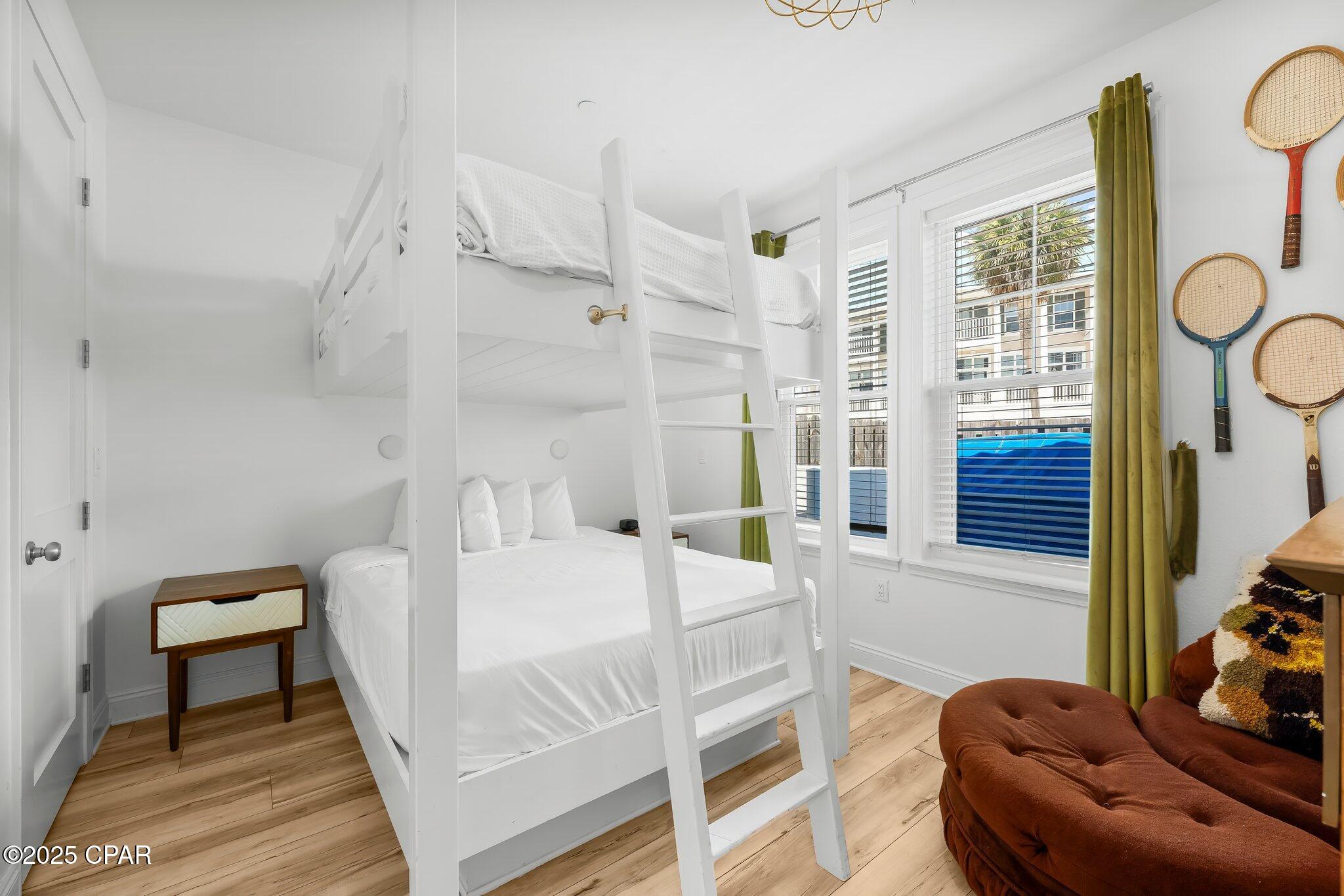 Image 36 For 10609 Parkhill Circle