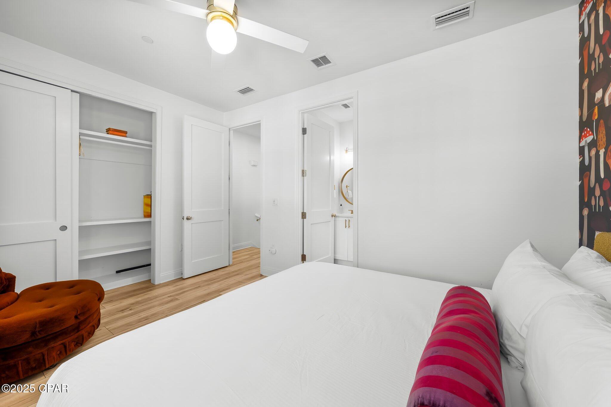 Image 44 For 10609 Parkhill Circle