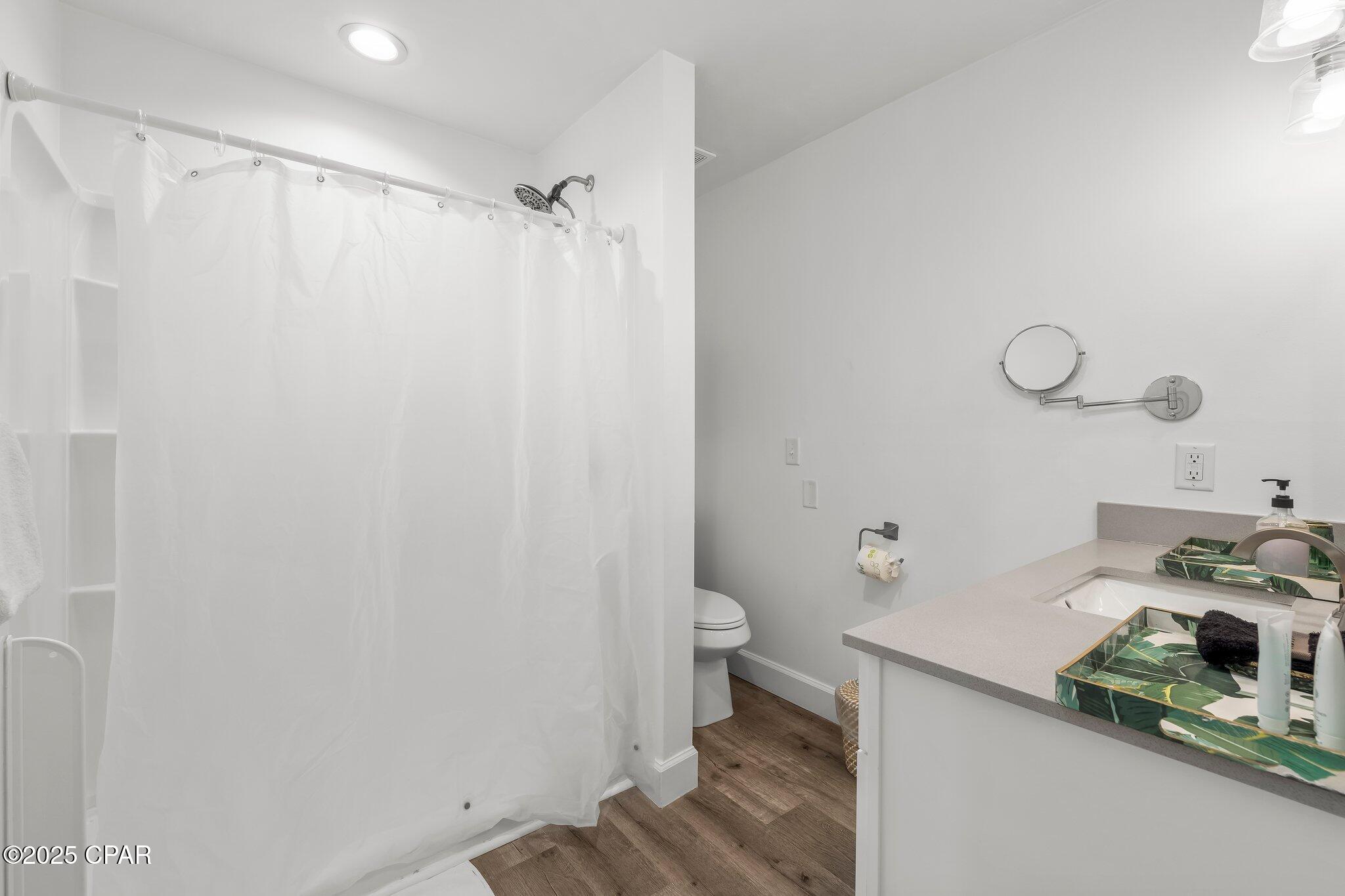 Image 82 For 10609 Parkhill Circle