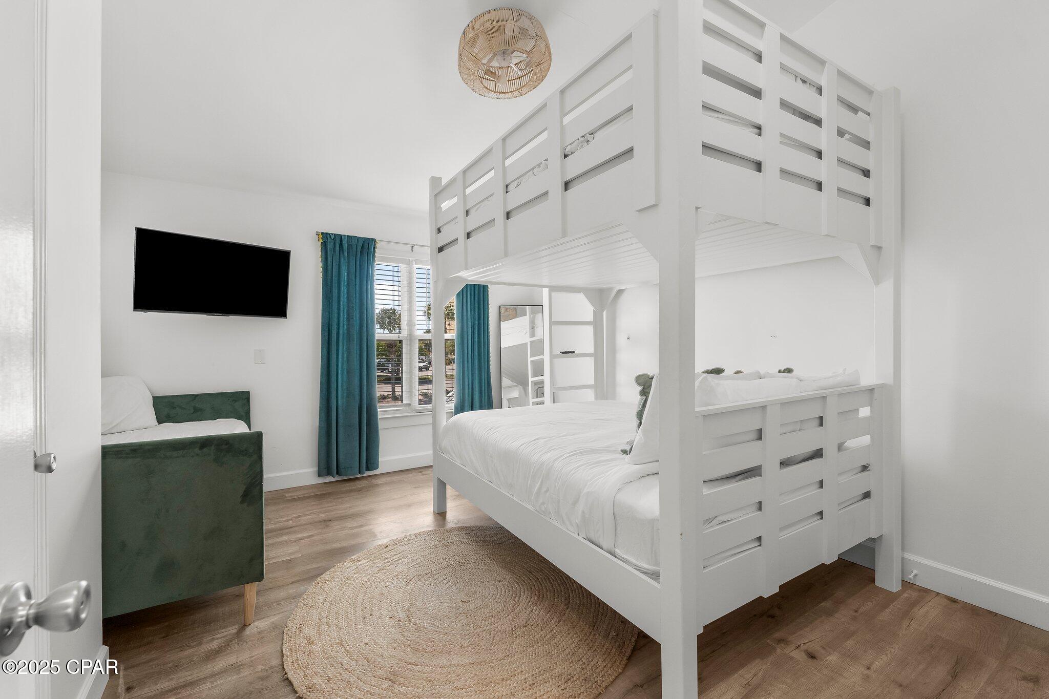 Image 84 For 10609 Parkhill Circle