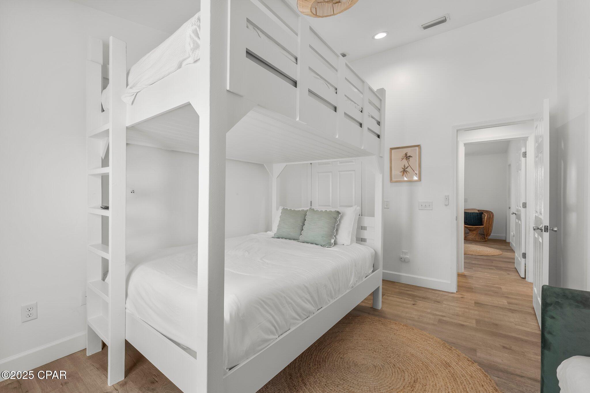 Image 85 For 10609 Parkhill Circle