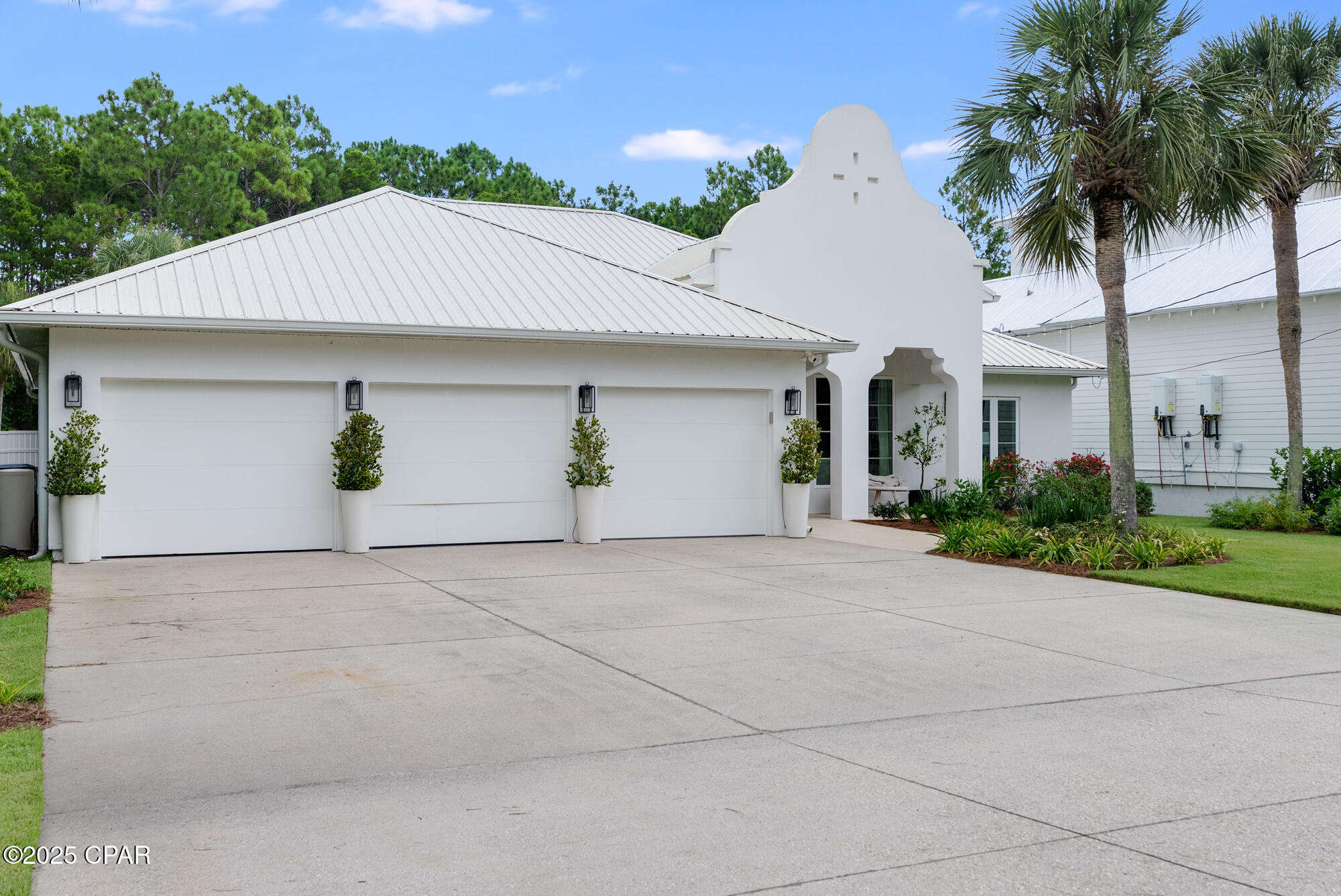 Image 5 For 220 Seacrest Drive