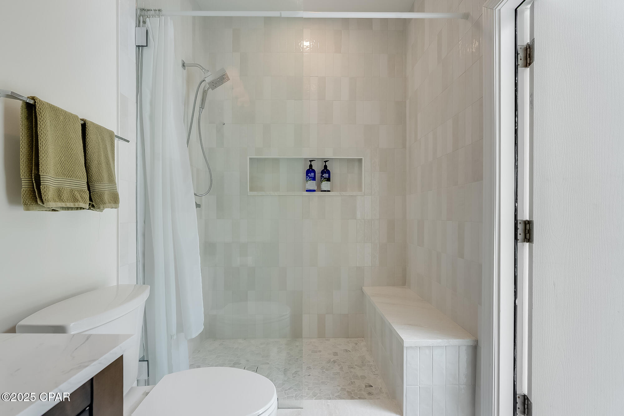 Image 73 For 220 Seacrest Drive