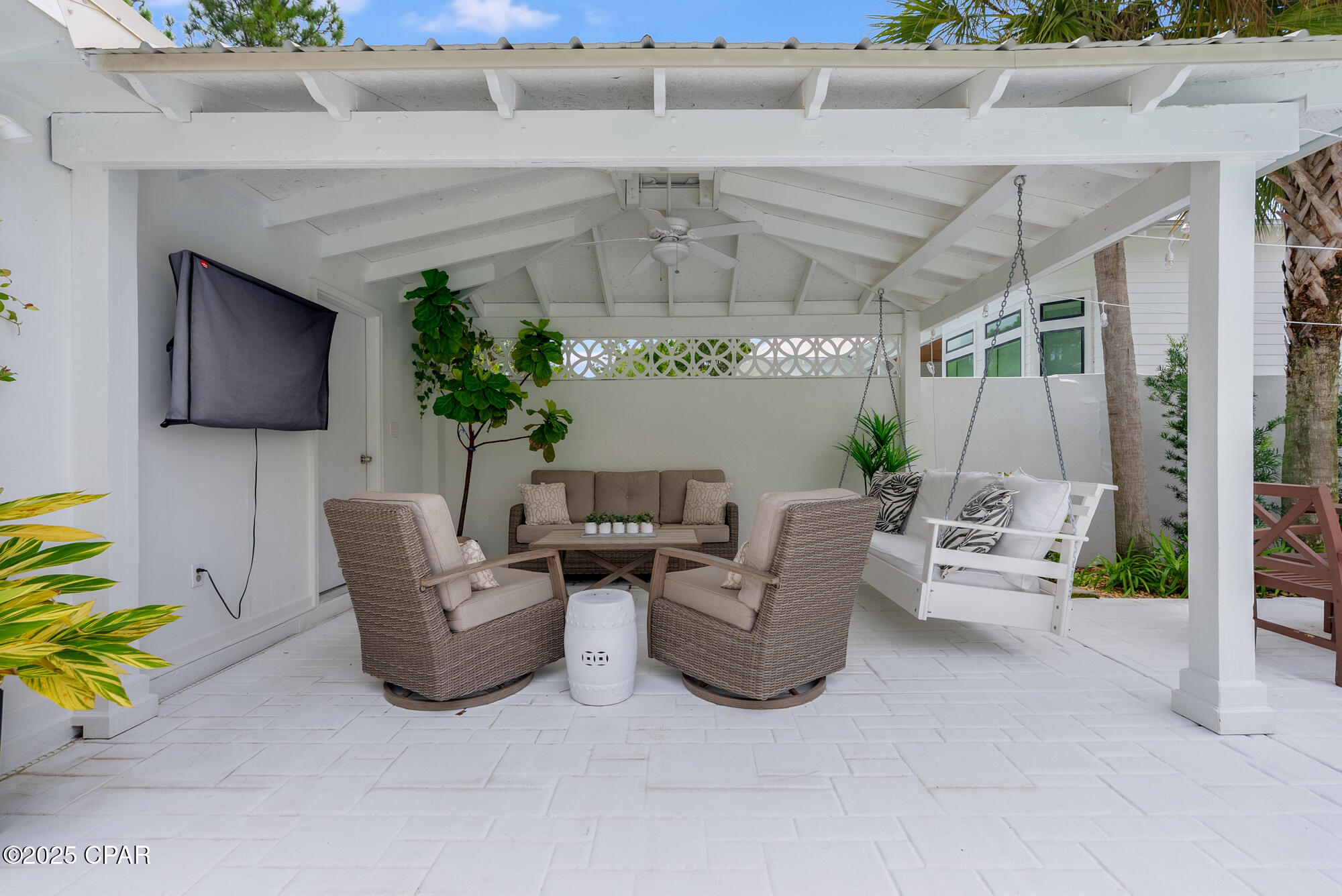 Image 76 For 220 Seacrest Drive