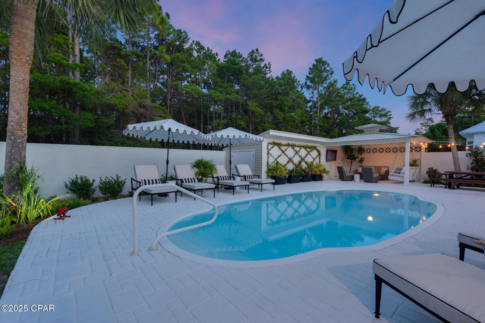 Image 95 For 220 Seacrest Drive