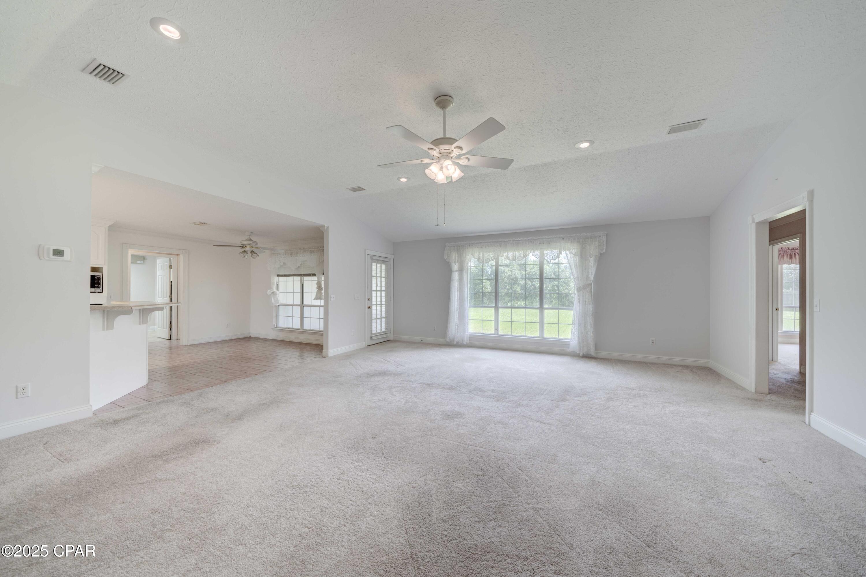 Image 10 For 1119 College Boulevard