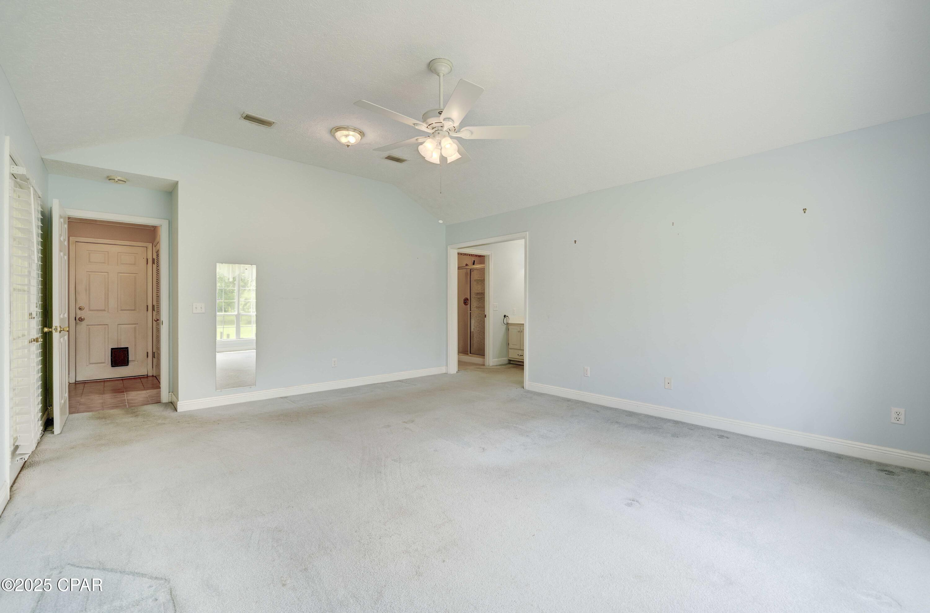 Image 25 For 1119 College Boulevard