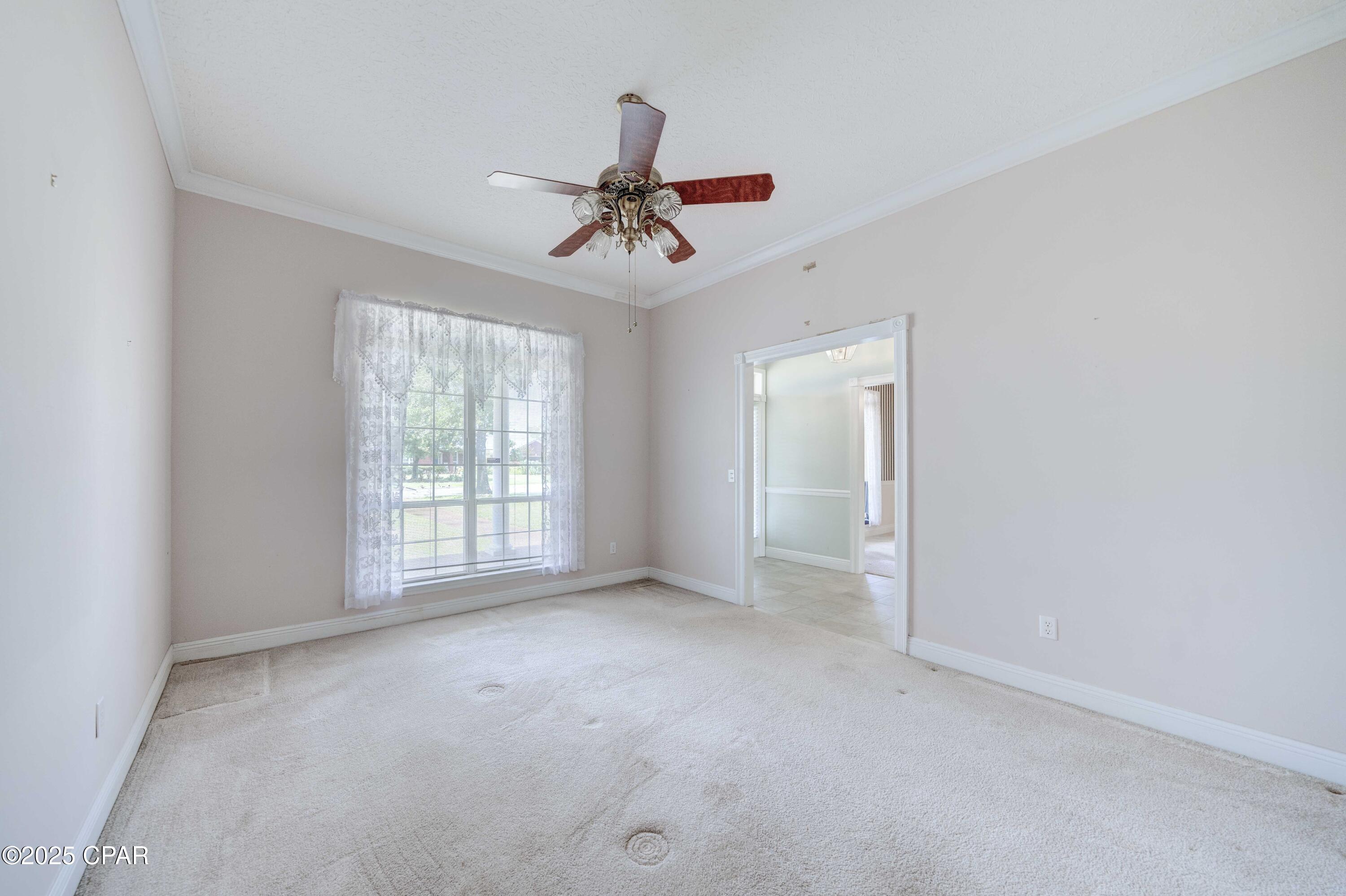 Image 8 For 1119 College Boulevard