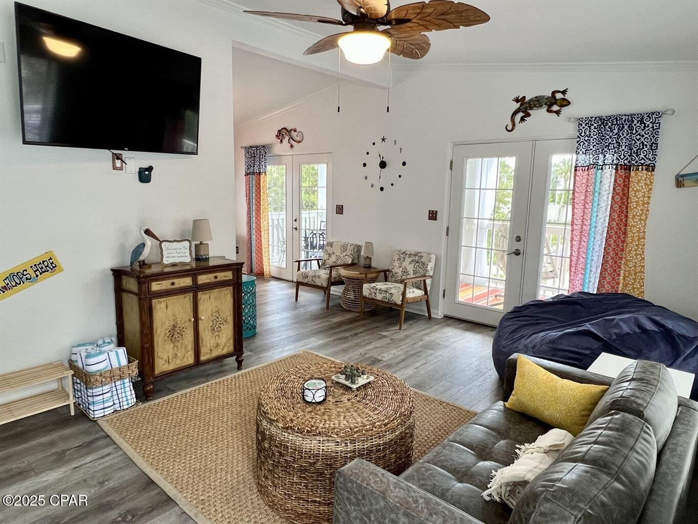 Image 4 For 58 Los Angeles Street