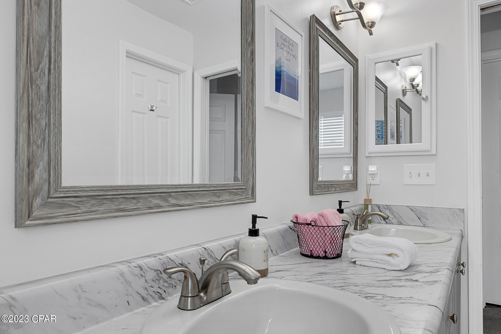 Image 35 For 11607 Sand Castle Lane