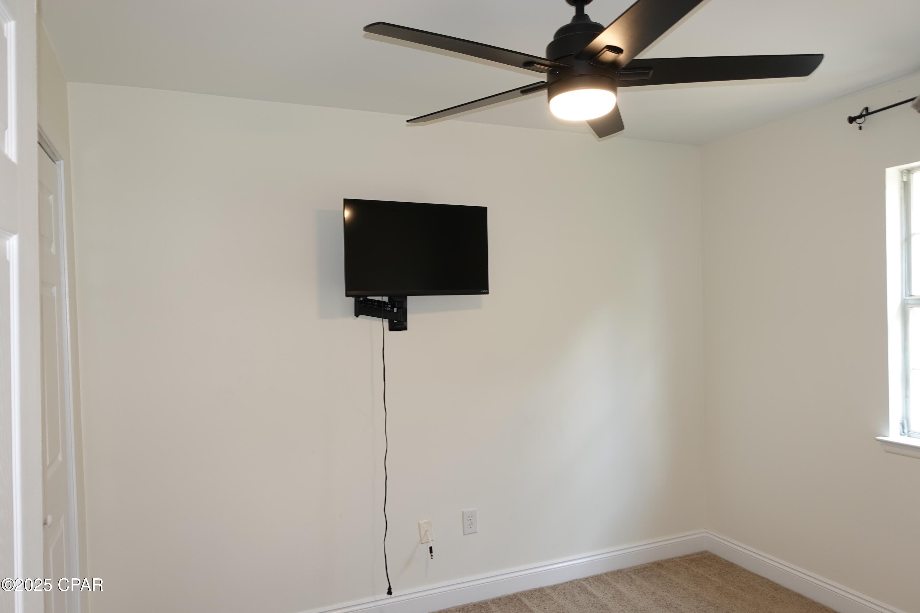 Image 12 For 1317 Chestnut Avenue