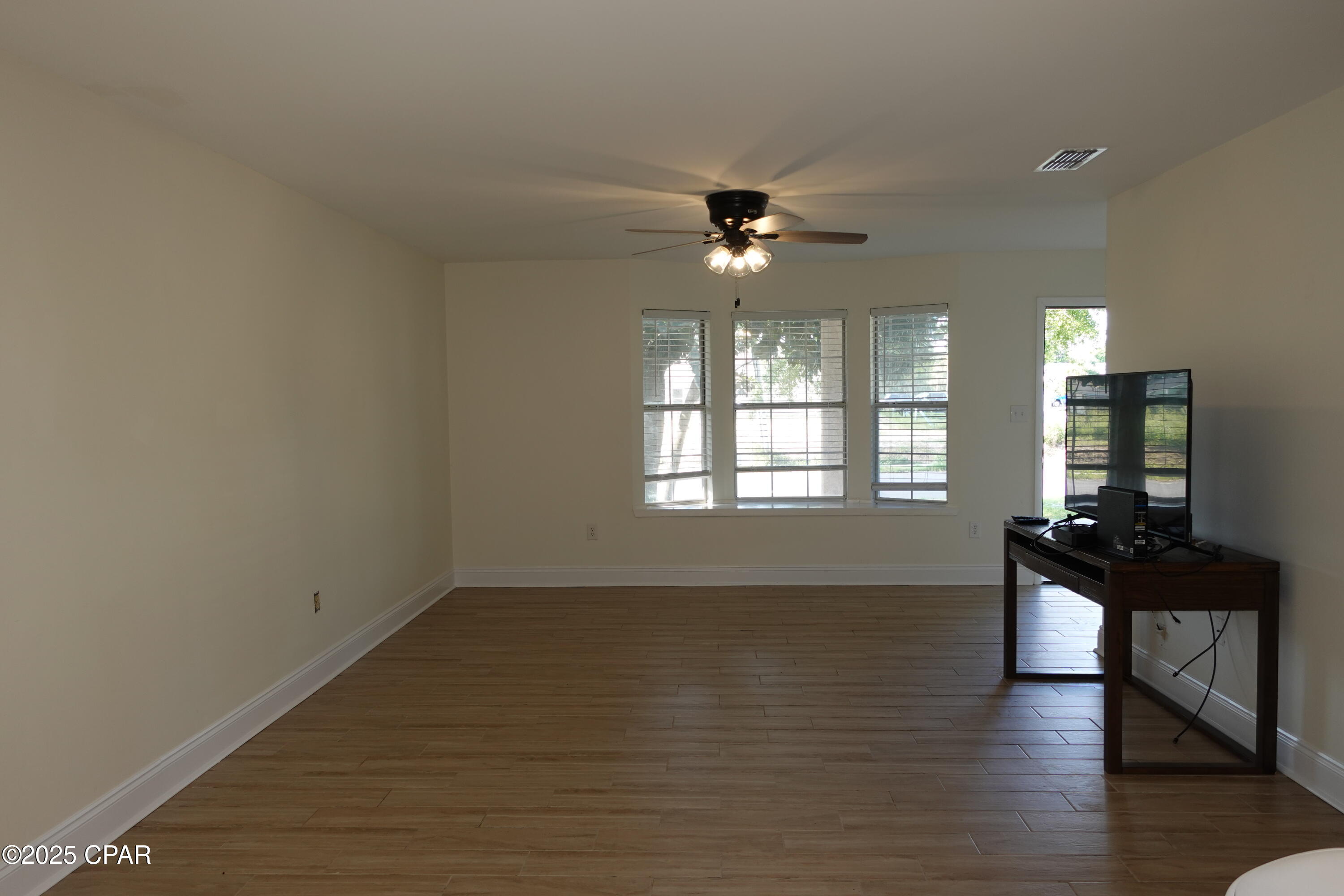 Image 16 For 1317 Chestnut Avenue