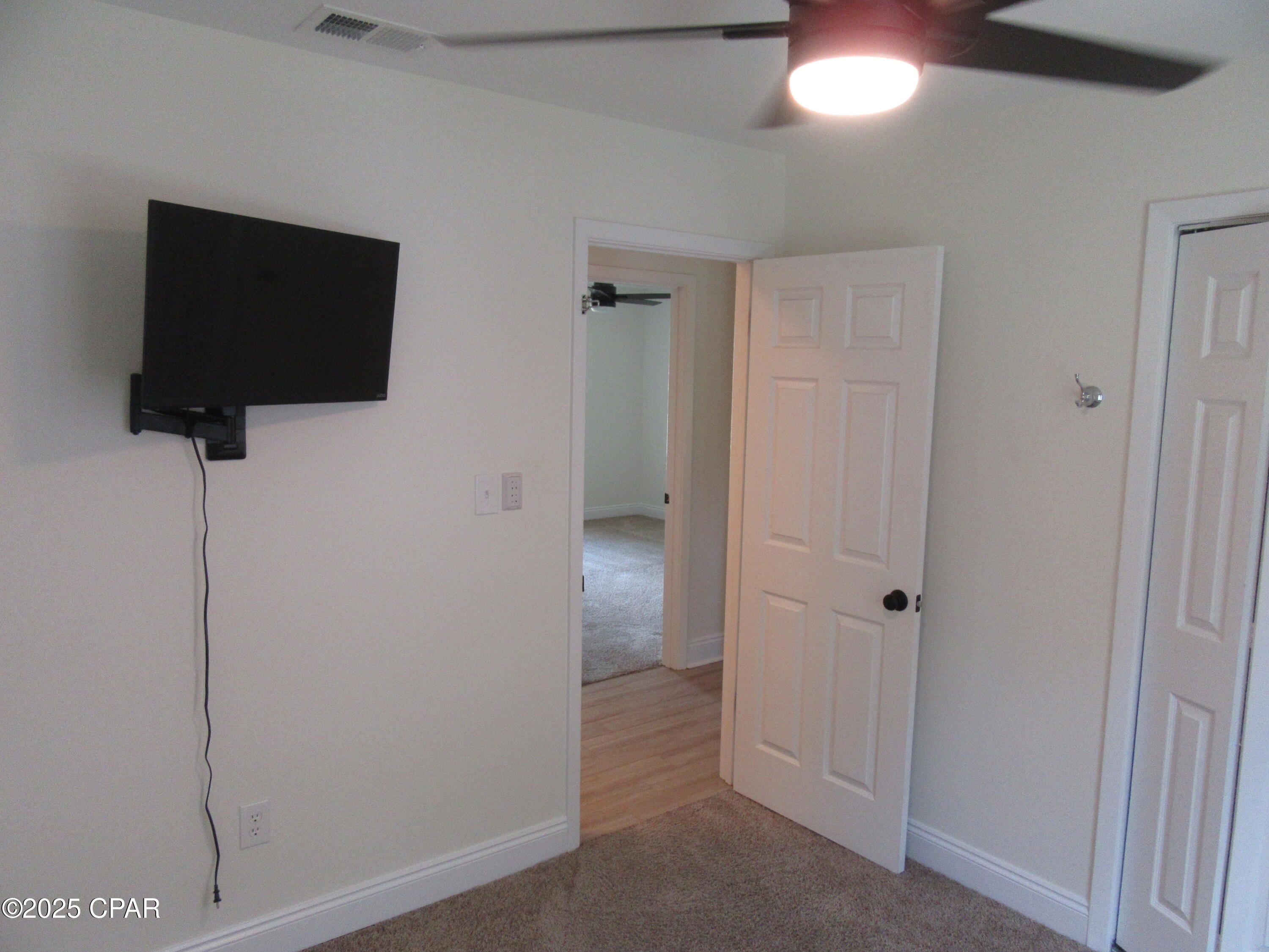 Image 23 For 1317 Chestnut Avenue