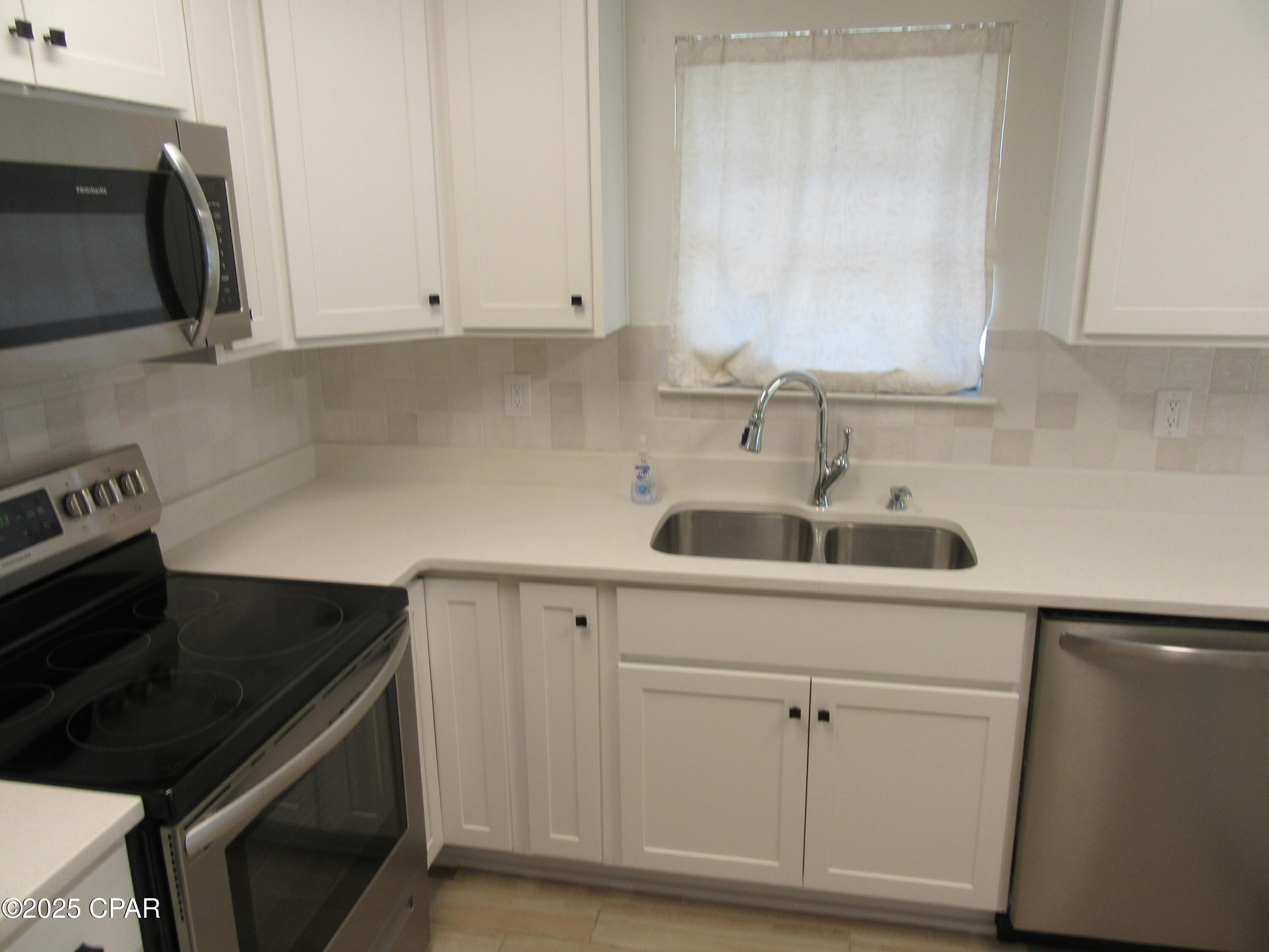 Image 6 For 1317 Chestnut Avenue