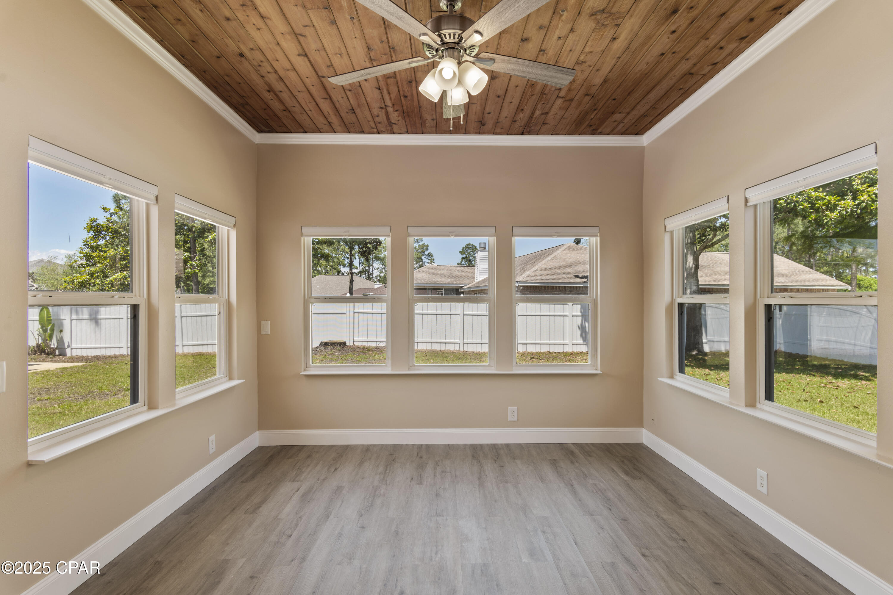 Image 13 For 468 Forest Shore Drive