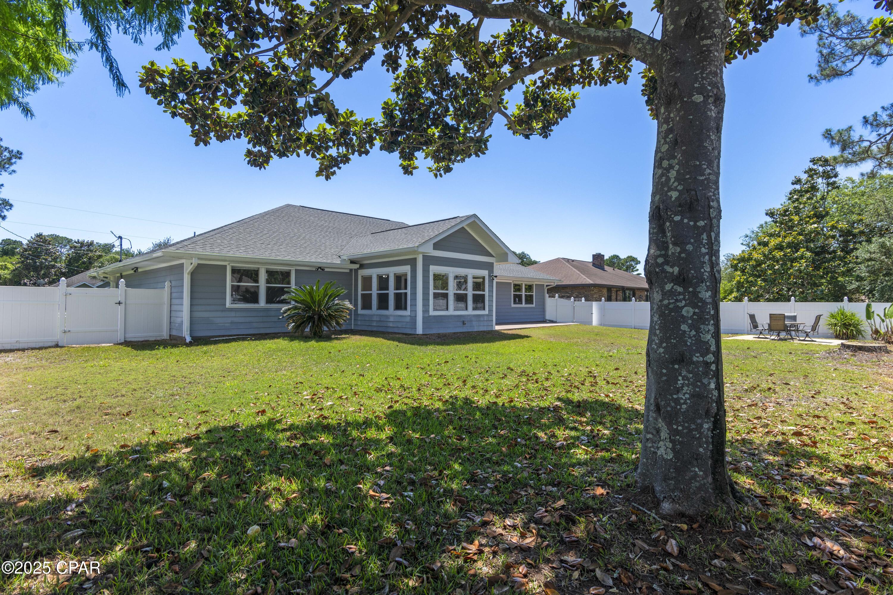 Image 24 For 468 Forest Shore Drive