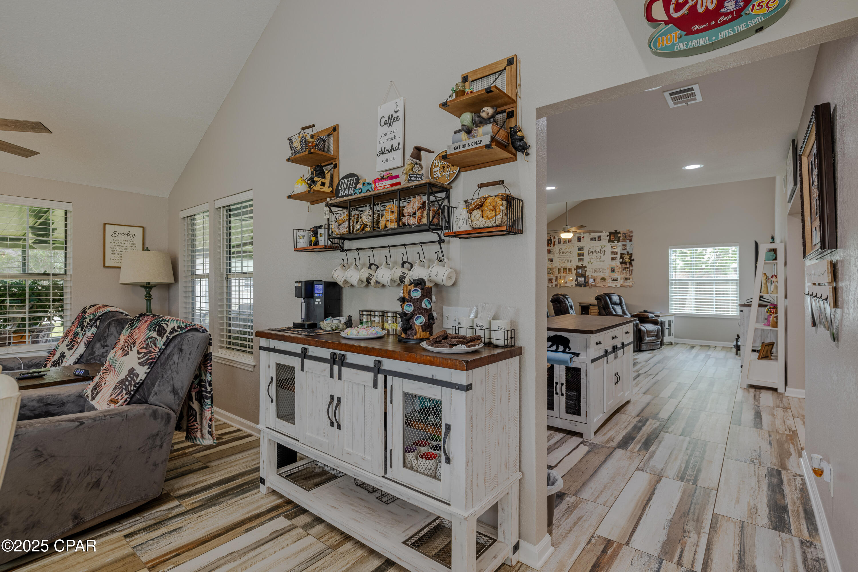 Image 12 For 702 Plantation Circle