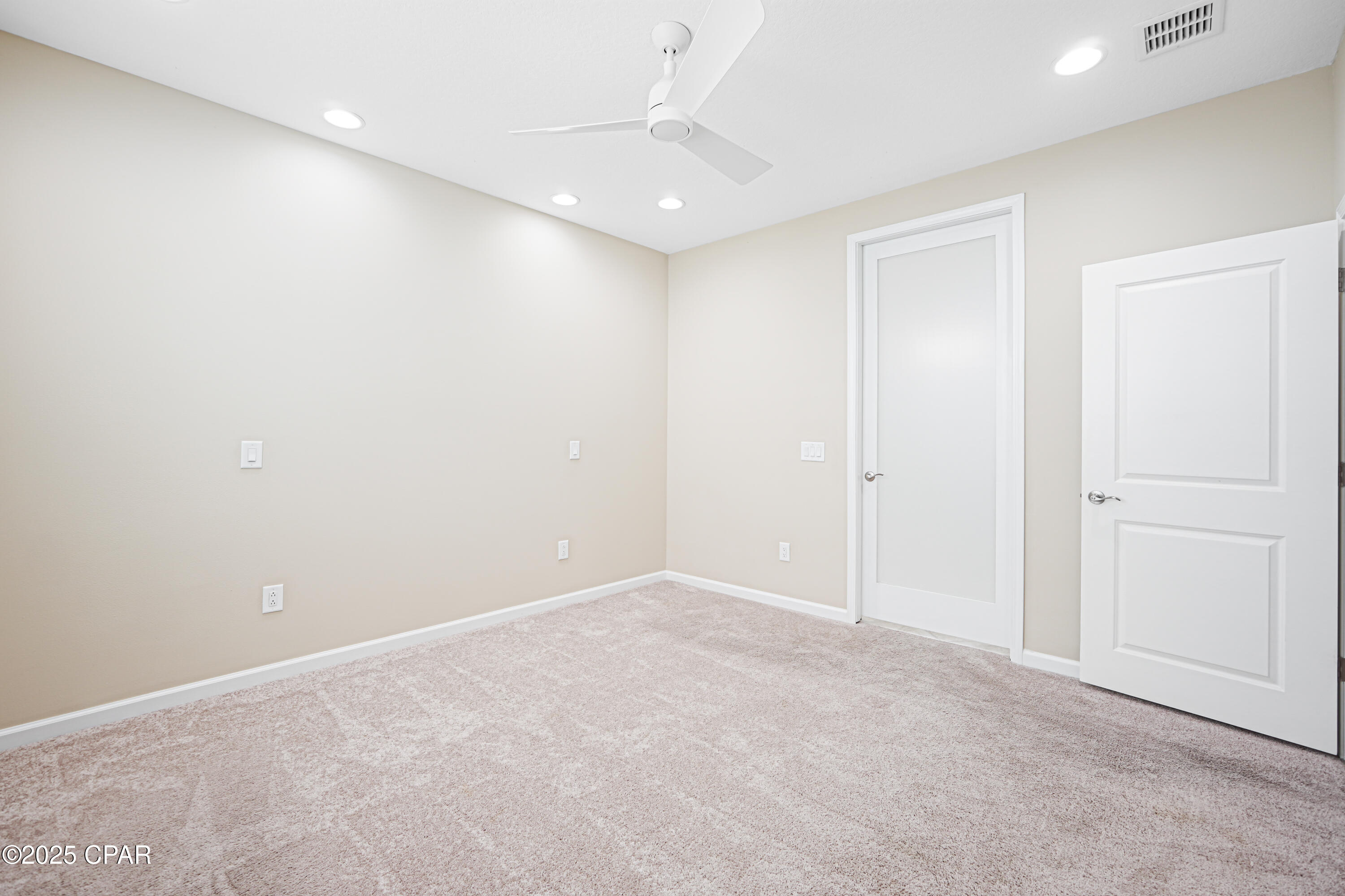 Image 21 For 8674 Tropics Avenue