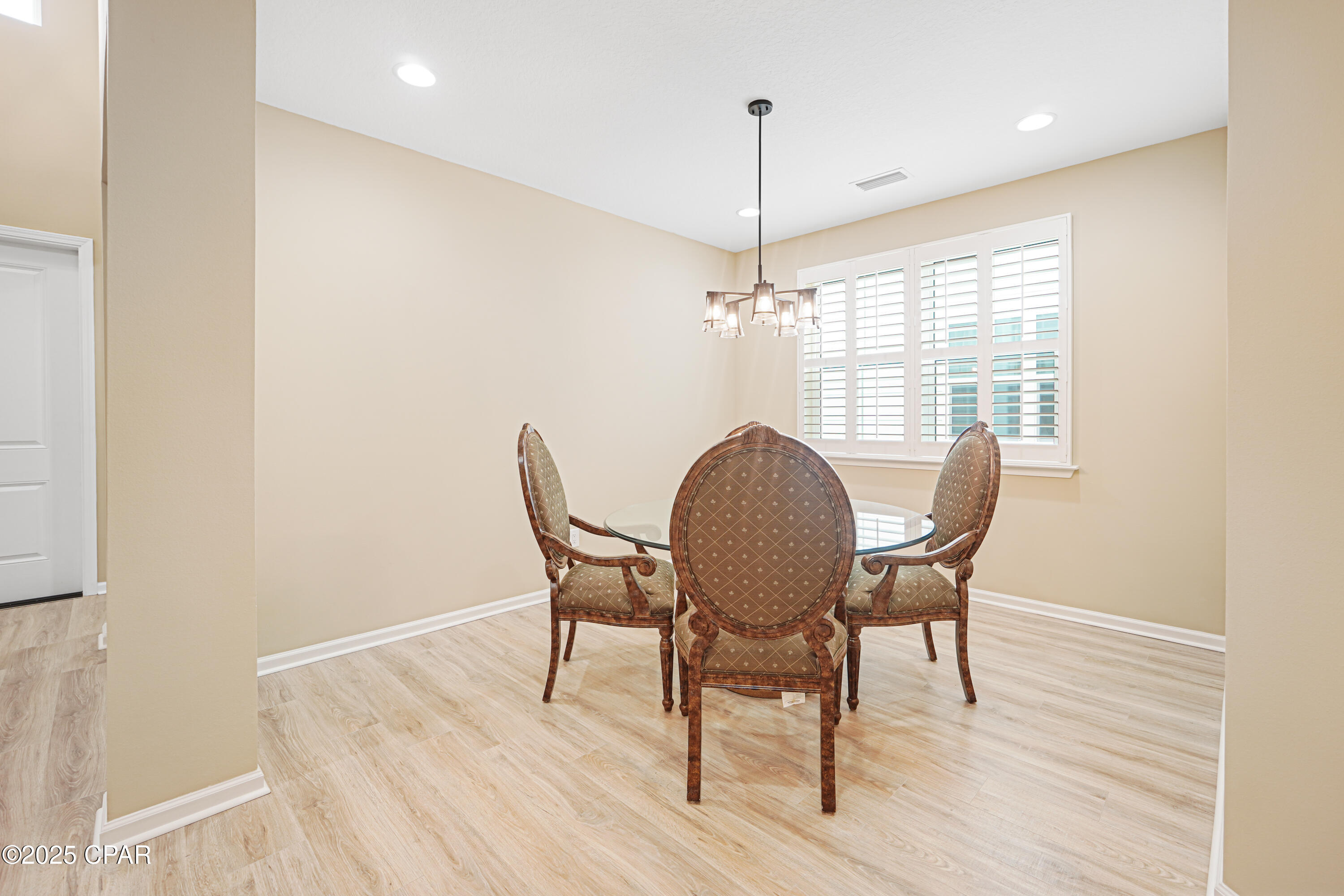 Image 24 For 8674 Tropics Avenue