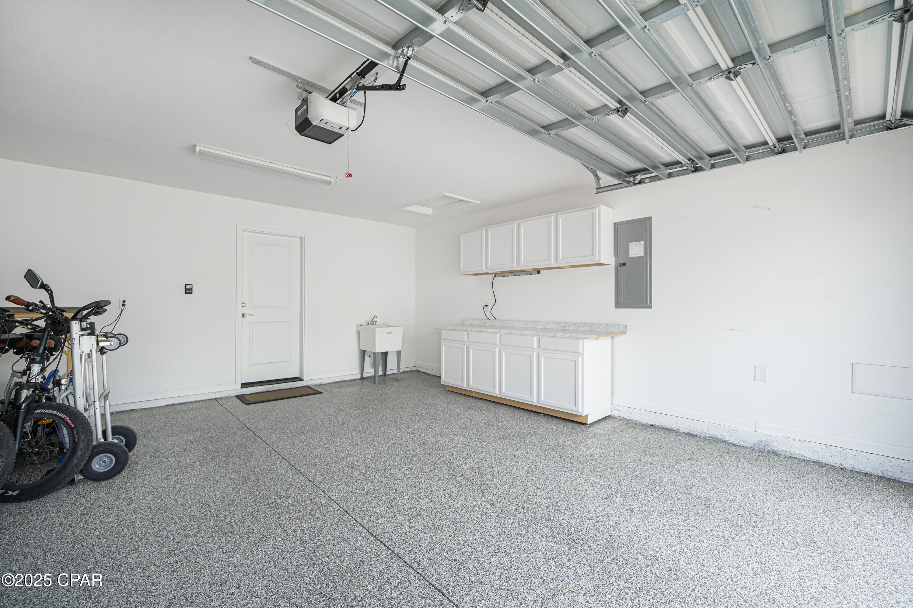 Image 41 For 8674 Tropics Avenue