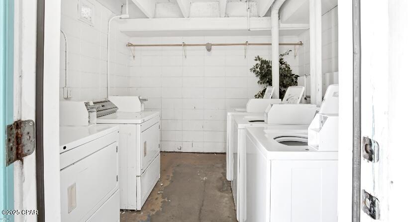 Image 11 For 14401 Front Beach Road 204