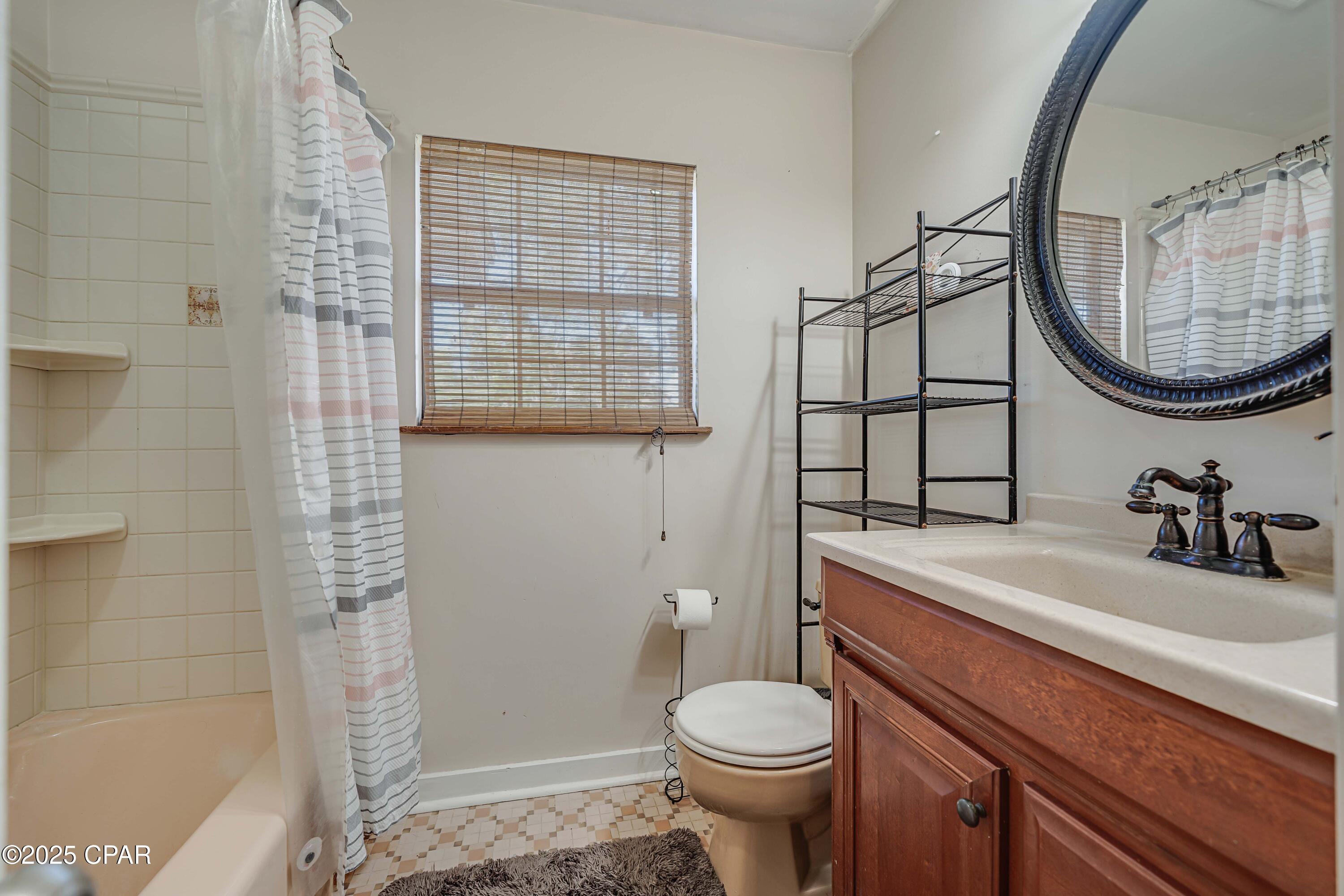 Image 21 For 306 Carolyn Avenue